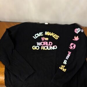 Black Graphic Long Sleeve Shirt